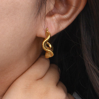 Engraved Stripe Texture Irregular Earring