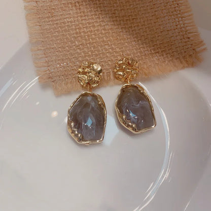 Silver Needle Exquisite Resin Irregular Earrings