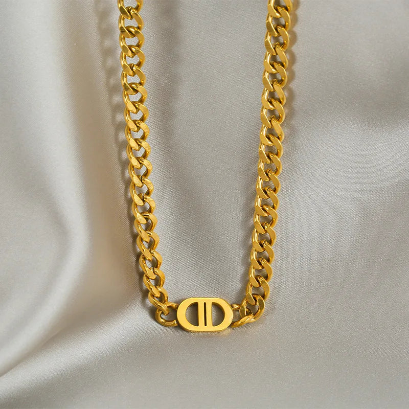 Gold Plated Heavy Chain Letter D Necklace